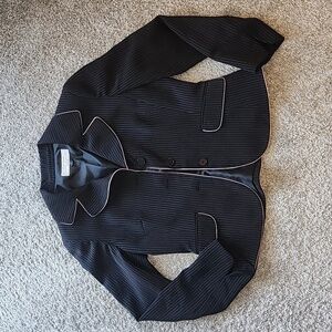 ~Tahari~ Arthur S. Levine Blazer